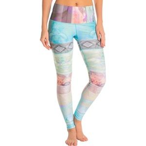 Teeki Tarot Magick Hot Yoga Leggings Size XS